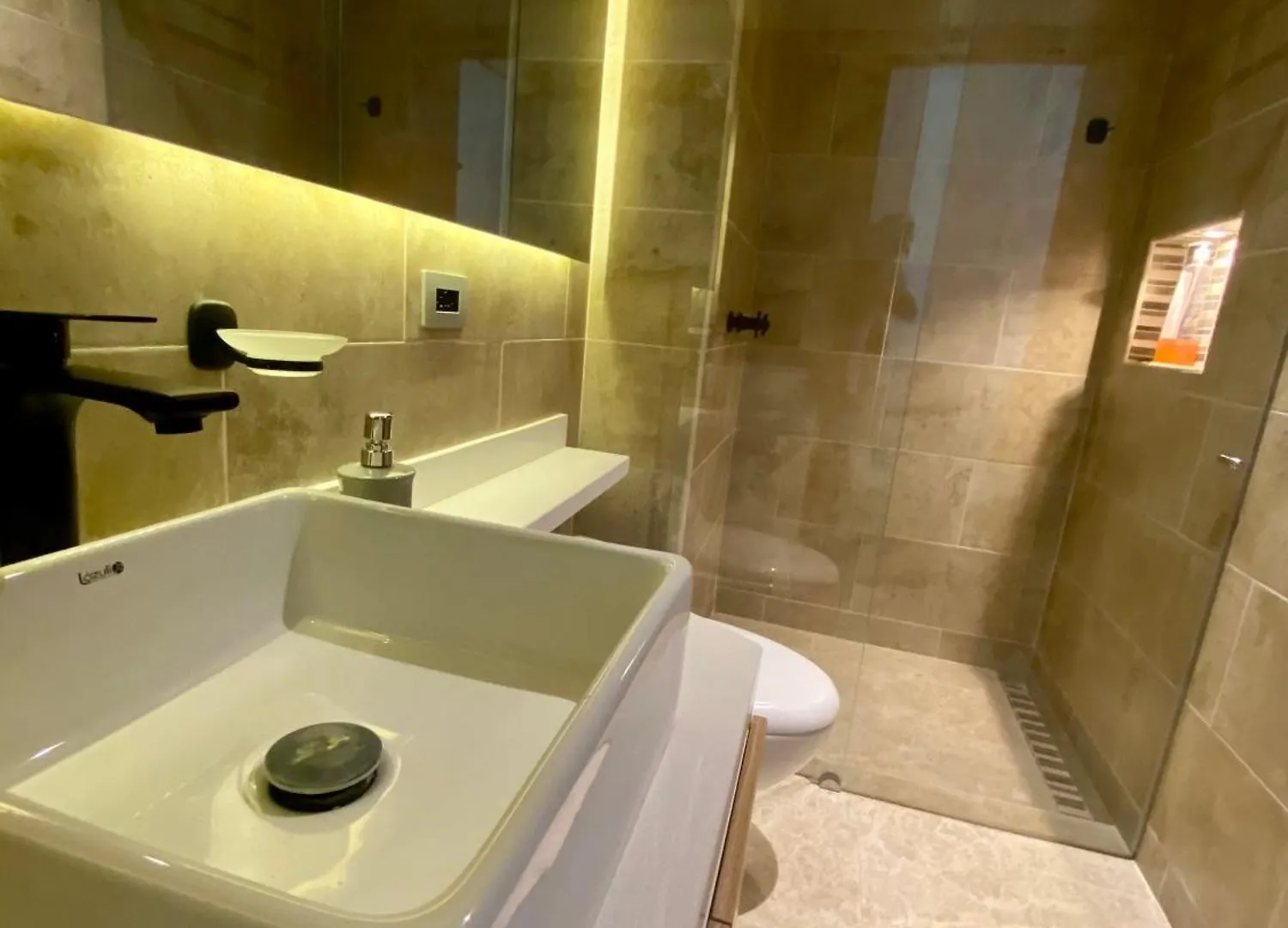 Moderno Apartasuite Cartagena Beach Vista Piscina, Cienaga Y Aeropuerto Colombia